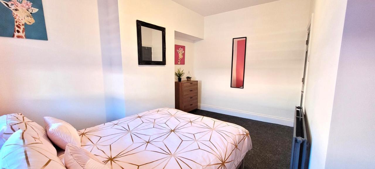 Sutherland St - 2 Bed Home With Free Parking York Exterior foto
