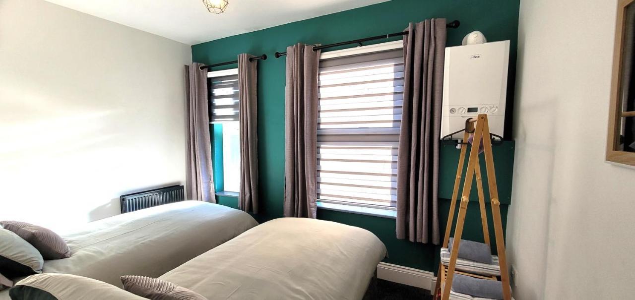 Sutherland St - 2 Bed Home With Free Parking York Exterior foto